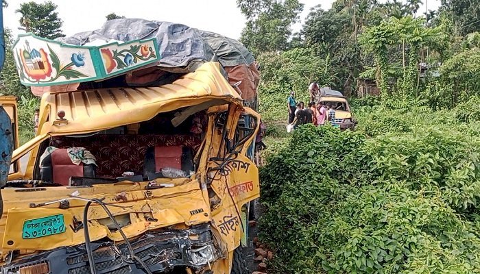 সিলেটে সড়ক দুর্ঘটনায় ১৫ জন নিহতের ঘটনায় ঘাতক ট্রাকচালক গ্রেফতার