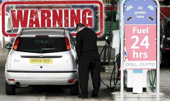 ইরান যুদ্ধের তেলের ধাক্কা: ব্রিটেনে সংকট, বাড়তে পারে দাম, কমতে পারে গতি