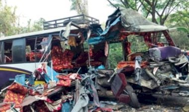 দেশে ঈদযাত্রায় প্রাণ গেল ৪৩৮ জনের, সড়কেই সবচেয়ে বেশি মৃত্যু; উদ্বেগ বাড়াল দুর্ঘটনার ঊর্ধ্বগতি